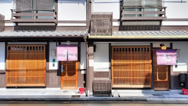 京都市伏見区で屋根点検の対象になりやすい町家・瓦屋根の外観イメージ